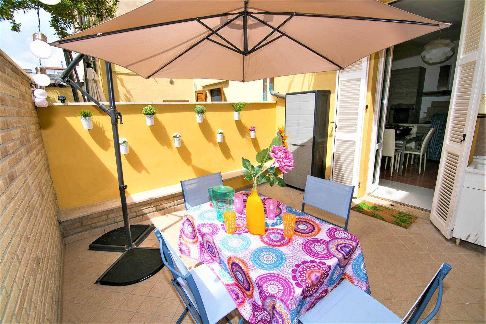 Casa Chiara In Centro Con Corte Privata San Benedetto del Tronto Buitenkant foto